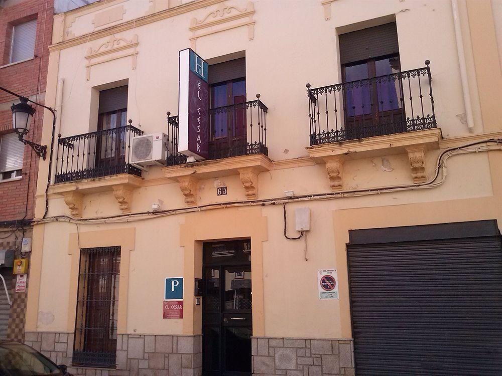 Pension El Cesar Caces Exterior foto
